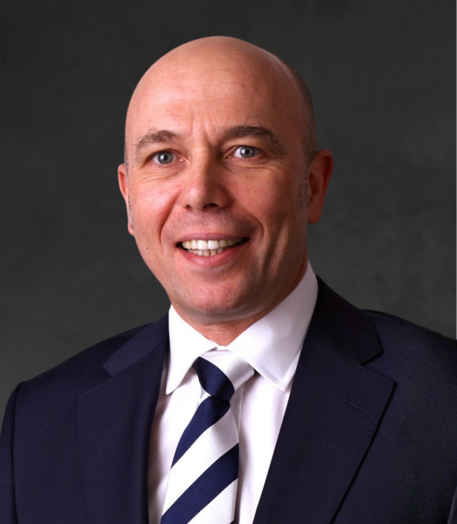 Blogpost headshot picture of Benjamin Auray